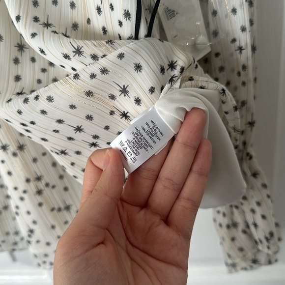 NWT 1.State Halter Neck Ruffle Cold Shoulder Blouse - Picture 9 of 13